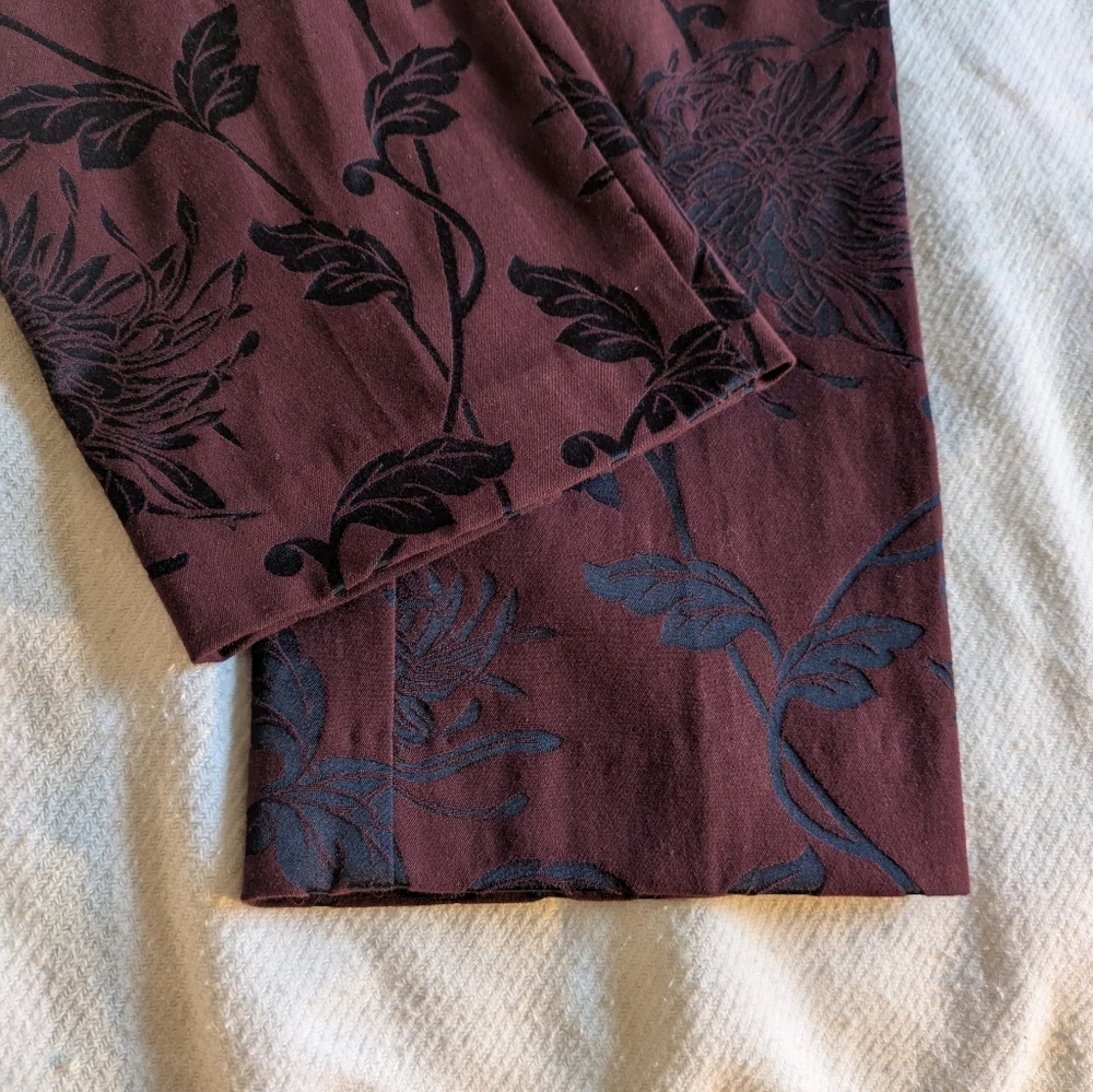 Ann Taylor Burgundy Floral Slacks Sz 4 - Picture 5 of 13